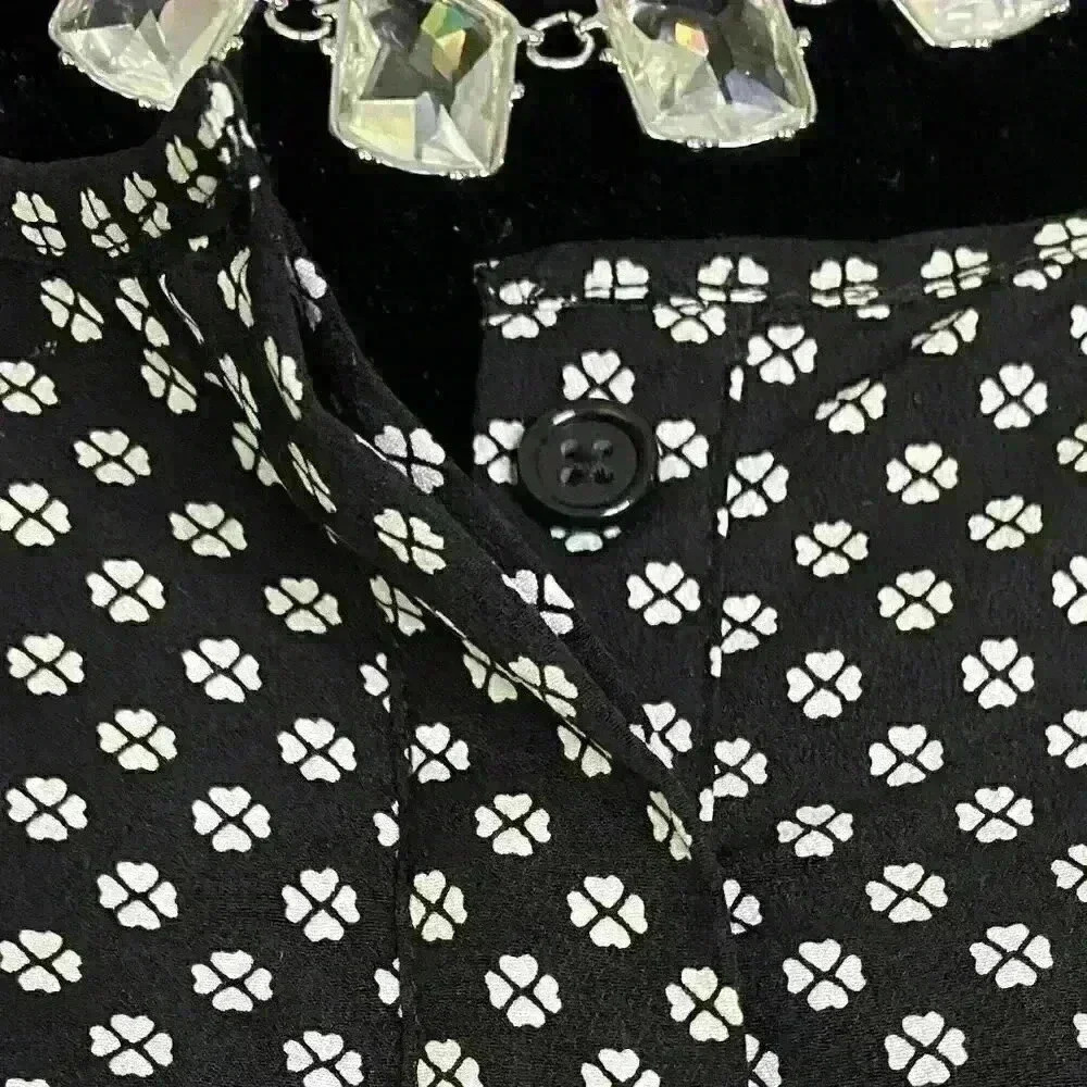 Ann Taylor Loft Clover Heart Roll-Tab Romper - Picture 7 of 12